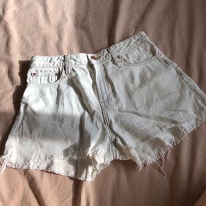 🦋2 for $80 🦋 Aritzia The Castings denim shorts